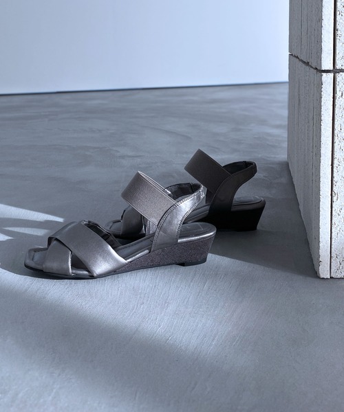 enchanted（エンチャンテッド）の「クロスワンストゴムウエッジサンダル（サンダル・レディース・ブラック/ブルーグレー/シルバー/シルバーグレー・S/M/L/LL）」の8枚目の写真