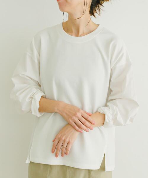 ITEMS URBANRESEARCH(アイテムズ アーバンリサーチ)の「ドッキングプルオーバー(Tシャツ/カットソー・レディース・オフホワイト/チャコールグレー/ベージュ・FREE)」の13枚目の写真