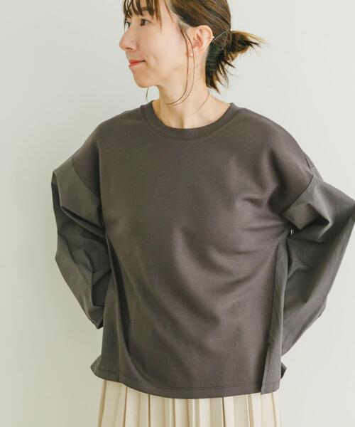 ITEMS URBANRESEARCH(アイテムズ アーバンリサーチ)の「ドッキングプルオーバー(Tシャツ/カットソー・レディース・オフホワイト/チャコールグレー/ベージュ・FREE)」の19枚目の写真