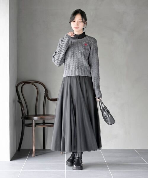 rps(アールピーエス)の「ハート刺繍ケーブルニットプルオーバー(ニット/セーター・レディース・グレー系その他/その他/ラベンダー/ベージュ系その他/イエロー系その他・フリー)」の6枚目の写真