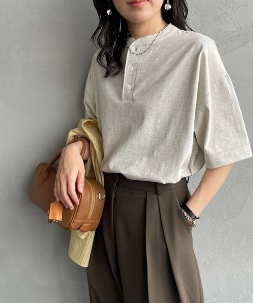 Healthknit（ヘルスニット）の「[HEALTHKNIT/ヘルスニット] 別注 ビッグシルエット ヘンリーネックTシャツ（Tシャツ/カットソー・レディース・ブラック/ホワイト/オートミール・S/M/L/XL/XXL）」の3枚目の写真