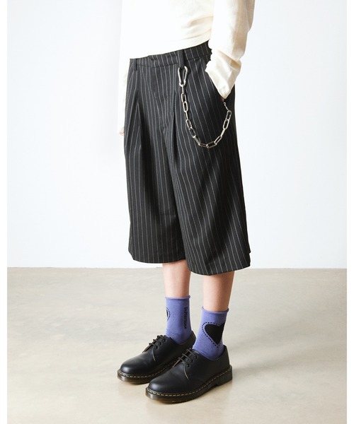 Dr. Martens(ドクターマーチン)の「Dr. Martens/ドクターマーチン ハート ソックス 40768500(ソックス/靴下・レディース・パープル・S/M)」の2枚目の写真