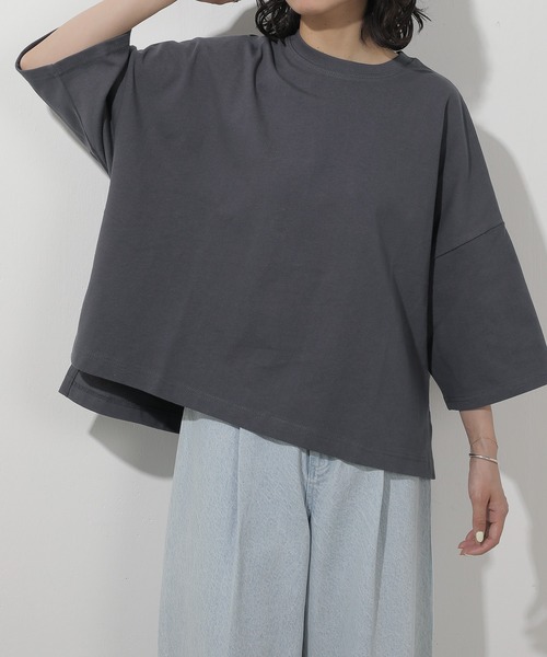 emesuelee(エメスーリー)の「UV遮蔽率90%以上 ヘビーウェイト天竺ワイドプルオーバー(Tシャツ/カットソー・レディース・ネイビー/グレイッシュベージュ/ブラック/アイボリー/ブルー・フリー)」の4枚目の写真