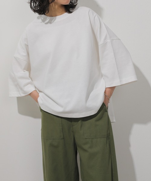 emesuelee(エメスーリー)の「UV遮蔽率90%以上 ヘビーウェイト天竺ワイドプルオーバー(Tシャツ/カットソー・レディース・ネイビー/グレイッシュベージュ/ブラック/アイボリー/ブルー・フリー)」の9枚目の写真