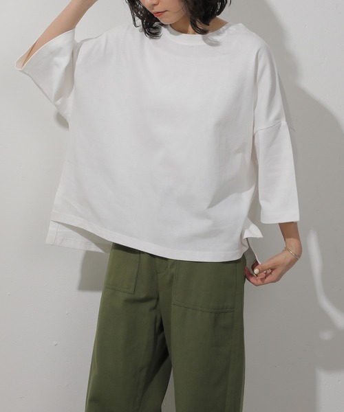 emesuelee(エメスーリー)の「UV遮蔽率90%以上 ヘビーウェイト天竺ワイドプルオーバー(Tシャツ/カットソー・レディース・ネイビー/グレイッシュベージュ/ブラック/アイボリー/ブルー・フリー)」の11枚目の写真