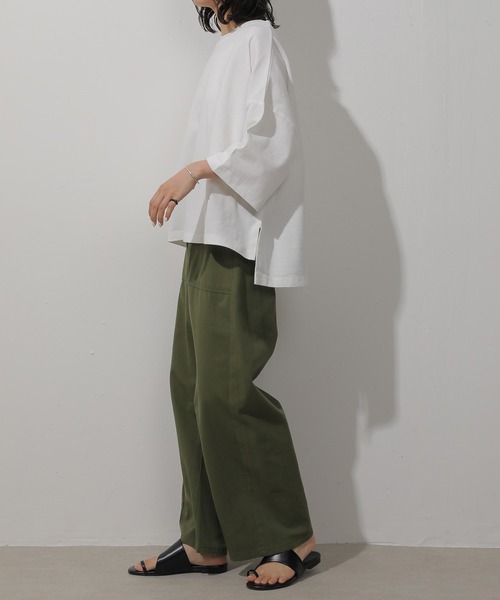 emesuelee(エメスーリー)の「UV遮蔽率90%以上 ヘビーウェイト天竺ワイドプルオーバー(Tシャツ/カットソー・レディース・ネイビー/グレイッシュベージュ/ブラック/アイボリー/ブルー・フリー)」の18枚目の写真