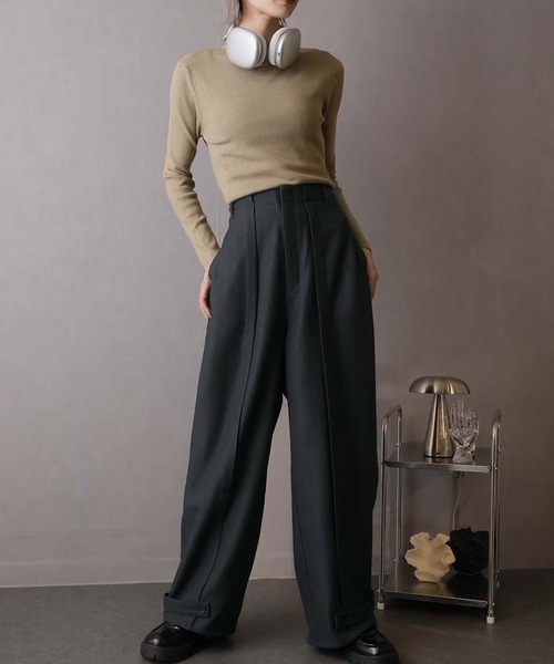 Doula Doula(ドゥーラドゥーラ)の「ピンタックワイドパンツ(その他パンツ・レディース・ライトグレー/グレー/チャコールグレー/ライトベージュ/ベージュ・マルチサイズ)」の2枚目の写真