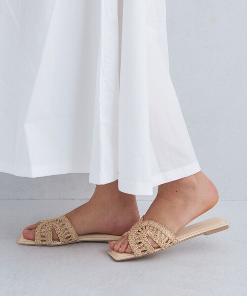 green label relaxing(グリーンレーベルリラクシング)の「コードメッシュ フラットサンダル(サンダル・レディース・ブラック/ダークブラウン/ナチュラル・L/M/S)」の11枚目の写真