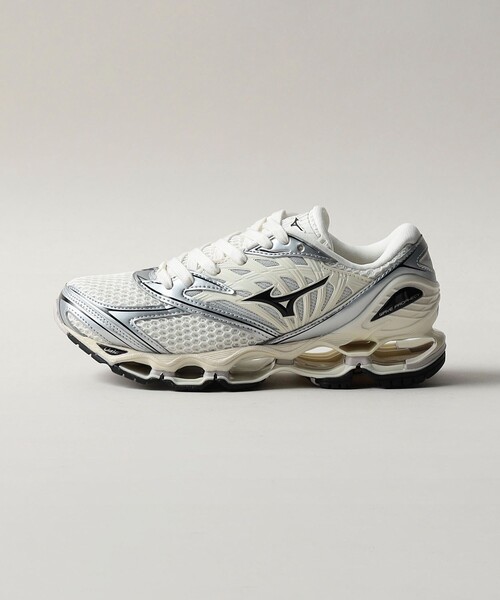 MIZUNO（ミズノ　）の「＜MIZUNO＞WAVE PROPHECY LS（スニーカー・レディース・ホワイト/ブラック・70/60/50/80）」の2枚目の写真