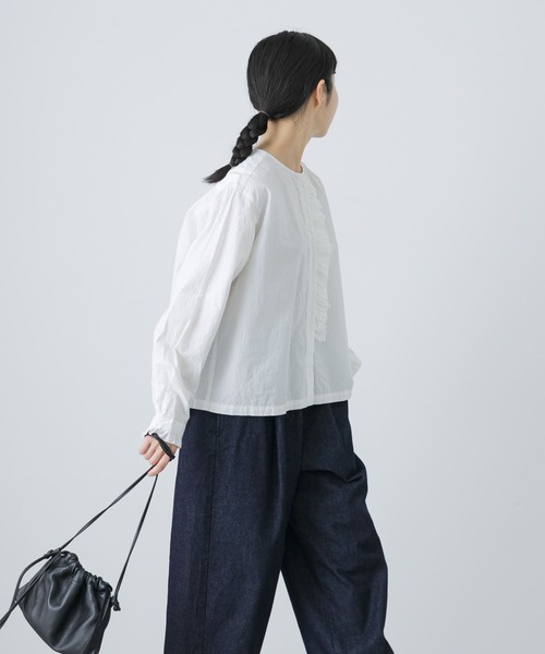 かぐれ（カグレ）の「コットンリネンフリルブラウス（シャツ/ブラウス