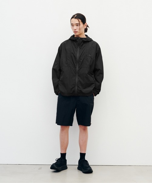 KELTY(ケルティ)の「パッカブル コンパクト パーカー(マウンテンパーカー・レディース・ブラック/ブルー/カーキ/アイボリー/グレイッシュベージュ・L/M/S/XL)」の15枚目の写真