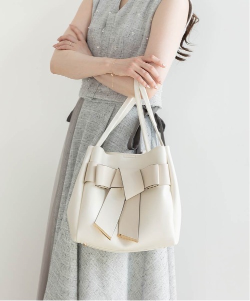 RANDA（ランダ）の「【A4対応】リボントートバッグ（トートバッグ・レディース・ホワイト/ブラック/グレイッシュベージュ/グレー・FREE）」の10枚目の写真