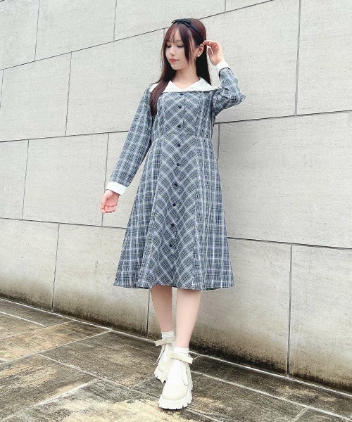 F i.n.t(フィント)の「ビッグリボン厚底パンプス/ fint フィント(パンプス・レディース・アイボリー/ブラック・S/M/L)」の9枚目の写真