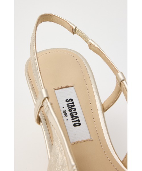 STACCATO(スタッカート)の「ソフティギャザーオープンパンプス(パンプス・レディース・ホワイト/ゴールド・22.5cm/23cm/23.5cm/24cm/24.5cm)」の10枚目の写真