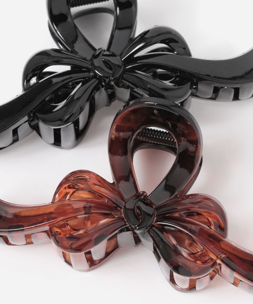 FOREVER 21（フォーエバー トゥエンティーワン）の「リボンヘアクリップ3（バレッタ/ヘアクリップ・レディース・ブラック/ブラウン・FREE）」の3枚目の写真