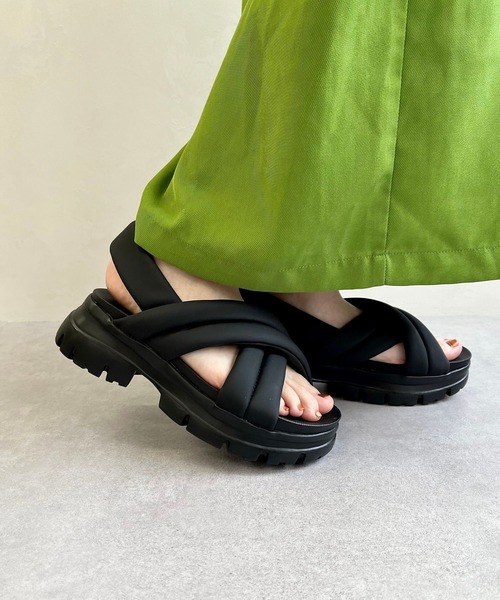 ORiental TRaffic（オリエンタルトラフィック）の「クロスベルト厚底サンダル/51201（サンダル・レディース・ブラック/ベージュ・S/M/L/LL/SS/3L）」の5枚目の写真