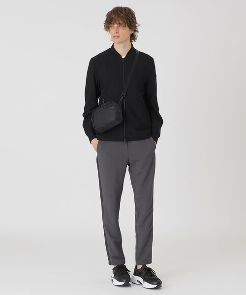 BLACK LABEL CRESTBRIDGE（ブラックレーベル・クレストブリッジ）の「【BLACK lab.】ロゴプリントショルダーバッグ（ショルダーバッグ・メンズ・ブラック・FREE）」の3枚目の写真