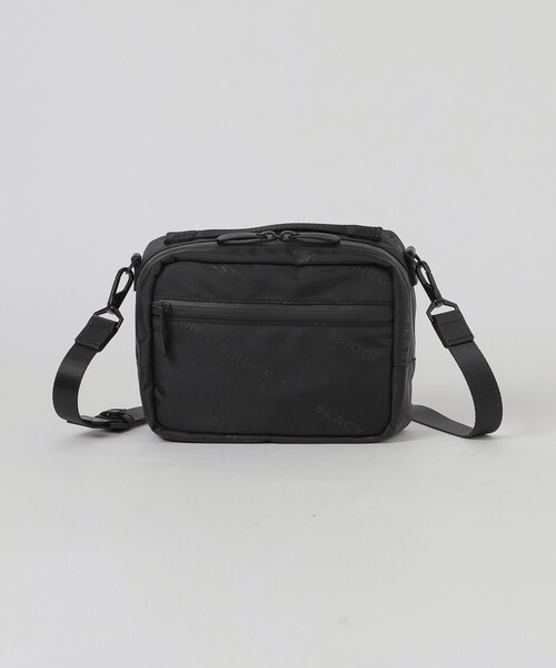 BLACK LABEL CRESTBRIDGE（ブラックレーベル・クレストブリッジ）の「【BLACK lab.】ロゴプリントショルダーバッグ（ショルダーバッグ・メンズ・ブラック・FREE）」の8枚目の写真