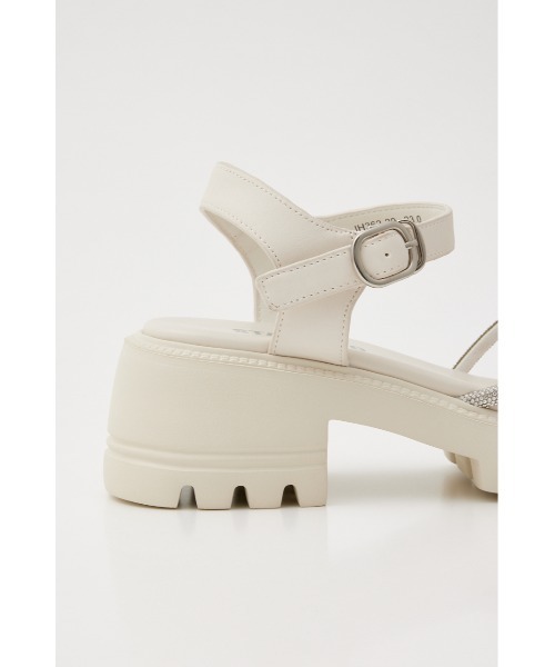 STACCATO（スタッカート）の「クレープツイストタンクソールサンダル（サンダル・レディース・ホワイト/ブラック・24.0cm/24.5cm/23.5cm/22.5cm/23.0cm）」の18枚目の写真