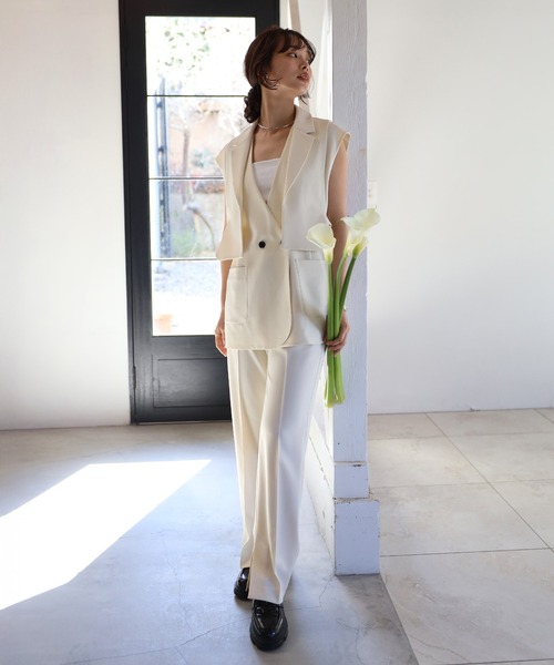 ENC（エンク）の「wool like straight slit pants / ウールライク裾スリットストレートパンツ（その他パンツ・レディース・ブラック/ブラウン系その他/キナリ/ライトカーキ・M/L）」の7枚目の写真