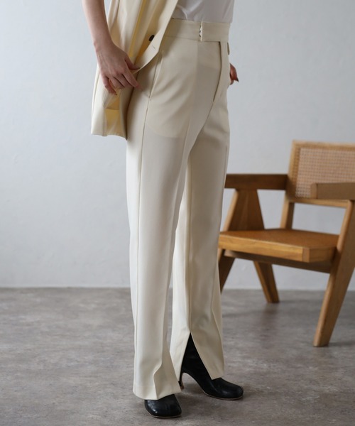 ENC（エンク）の「wool like straight slit pants / ウールライク裾スリットストレートパンツ（その他パンツ・レディース・ブラック/ブラウン系その他/キナリ/ライトカーキ・M/L）」の14枚目の写真