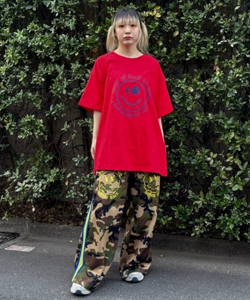 Candy Stripper（キャンディストリッパー）の「GET SHOT SMILE BIG Tシャツ（Tシャツ/カットソー・レディース・レッド/オフホワイト/ブルー/ブラック・FREE）」の17枚目の写真