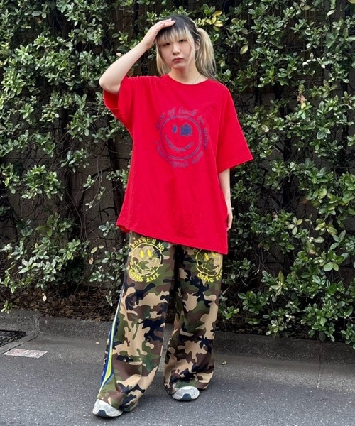 Candy Stripper（キャンディストリッパー）の「GET SHOT SMILE BIG Tシャツ（Tシャツ/カットソー・レディース・レッド/オフホワイト/ブルー/ブラック・FREE）」の16枚目の写真