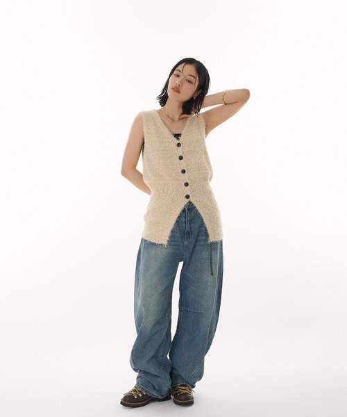 MUHET（ミュエータ）の「v neck knit vest / Vネックニット