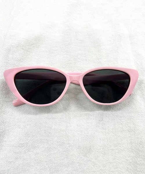 VIBGYOR（ヴィブジョー）の「Y2K デザインサングラス(CZ)（サングラス・レディース・ブラック/ピンク・FREE）」の18枚目の写真