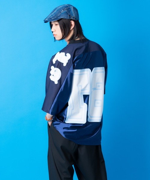 a.p.o.v.(エーピーオービー)の「a.p.o.v. ナンバリングビッグプリントメッシュ切替フットボールシャツ(Tシャツ/カットソー・メンズ・ブラック/レッド/ネイビー・ONESIZE)」の11枚目の写真