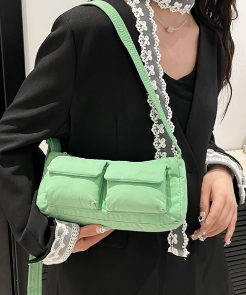 Ritzy(リッツィー)の「6色展開 ビックポケットショルダーバッグ(バックパック/リュック・レディース・ブラック/ベージュ/ピンク/ブルー/グリーン/ラベンダー・FREE)」の15枚目の写真