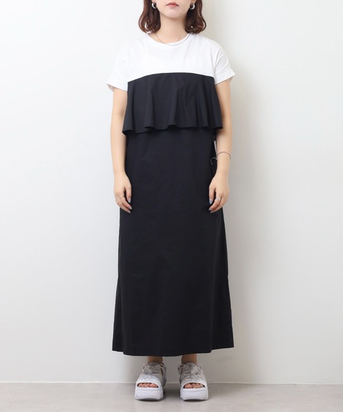 EGLANTINE(エグランティーヌ)の「EGLANTINE フレア切り替えバイカラーロングワンピース(ワンピース・レディース・ダークグリーン/ブラック/ネイビー/キャメル・40)」の14枚目の写真