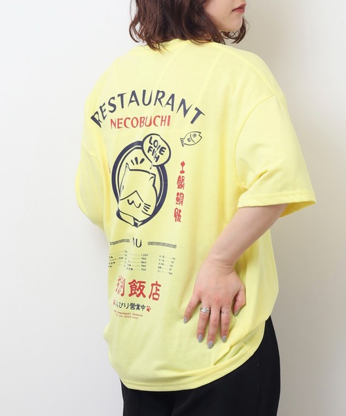 FUNALIVE（ファンアライブ）の「ねこぶちさん プリント＆刺繍ワイドTシャツ（Tシャツ/カットソー・メンズ・ホワイト/ブラック/サックスブルー/オフホワイト/ブルー/グリーン/ピンク系その他/スミクロ/ブラック系その他2/キナリ/グリーン系その他2/レモンイエロー・LL/M/L）」の11枚目の写真