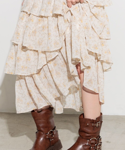 FOREVER 21(フォーエバー トゥエンティーワン)の「【2025SS】シアーティアードロングスカート(スカート・レディース・ナチュラル/ブラック・FREE)」の8枚目の写真