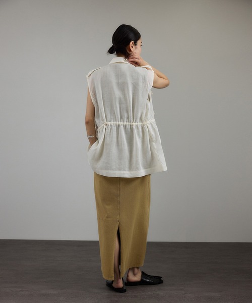 SALON adam et rope'（サロン アダム エ ロペ）の「ガーメントダイ 天竺ワンピース（ワンピース・レディース・チャコールグレー/ブラウン系その他2・FREE）」の10枚目の写真