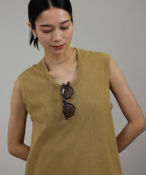 SALON adam et rope'（サロン アダム エ ロペ）の「ガーメントダイ 天竺ワンピース（ワンピース・レディース・チャコールグレー/ブラウン系その他2・FREE）」の11枚目の写真