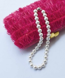 PICCIN（ピッチン）の「マグネット金具カラーパールネックレス（12ｍｍ）（ネックレス）」
