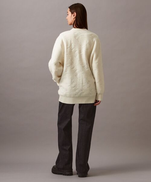Calvin Klein(カルバン・クライン)の「オーバーサイズ カーディガン(カーディガン/ボレロ・レディース・アイボリー・XS/S)」の6枚目の写真
