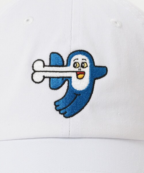 TOKYO CULTUART by BEAMS（トウキョウカルチャートバイビームス）の「渋谷サウナス / イルカのイルカくん “サウぃな～” CAP（キャップ・レディース・ホワイト/ネイビー・ONE SIZE）」の5枚目の写真