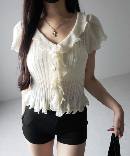 me+em select(ミームセレクト)の「【 2color 】シアーフリル半袖リブニットカーディガン / sheer frill short sleeve rib knit cardigan(Tシャツ/カットソー・レディース・ブラック/アイボリー・FREE)」の22枚目の写真