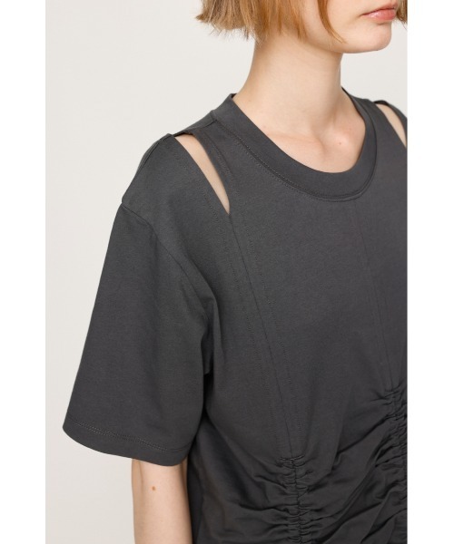 SLY(スライ)の「STEPHEM SHIRRING T/SH ステファン シャーリング Tシャツ 半袖 夏服(Tシャツ/カットソー・レディース・ライトブラック/オフホワイト/ブラック・FREE)」の17枚目の写真