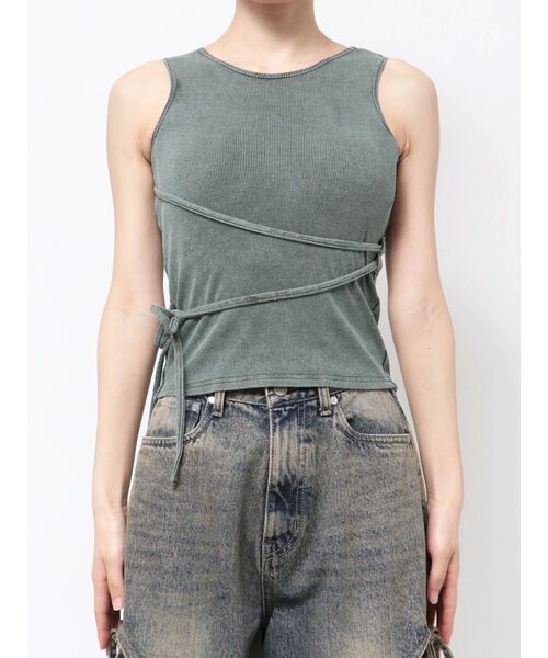 EMODA(エモダ)の「クロスフィットリボントップ(Tシャツ/カットソー・レディース・グレー/ホワイト/ブラック・FREE)」の3枚目の写真