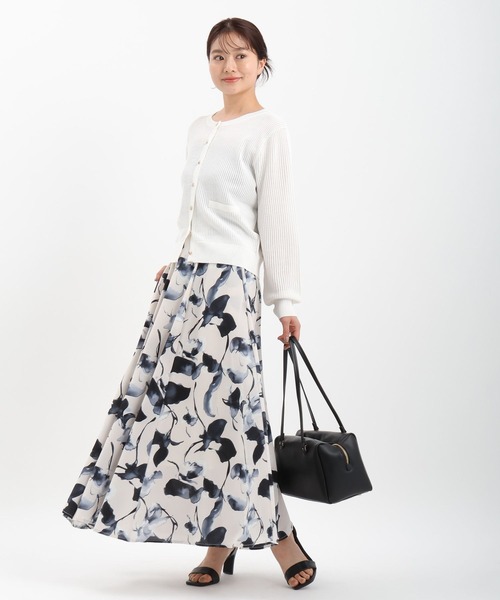 Andemiu（アンデミュウ）の「キンボタンメッシュカーディガン571991（カーディガン/ボレロ・レディース・グレー/オフホワイト/ブラック/ブルー・FREE）」の6枚目の写真