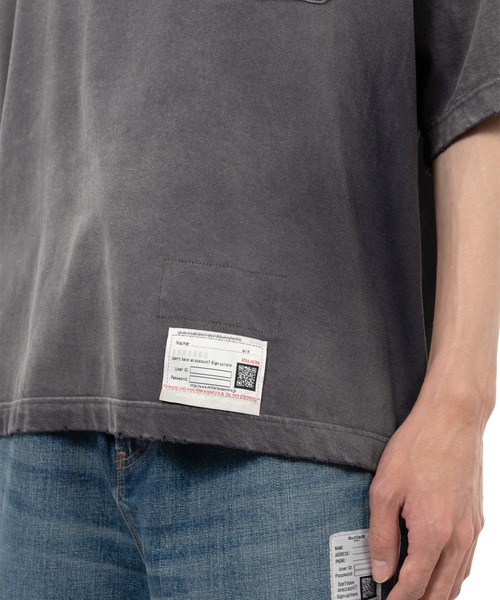 Maison MIHARA YASUHIRO(メゾンミハラヤスヒロ)の「Sun Faded Like T-shirt(Tシャツ/カットソー・メンズ・ブラック・44/46/48)」の8枚目の写真