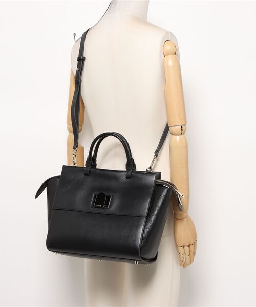 FURLA（フルラ）の「FURLA EMMA M TOTE（トートバッグ・レディース・ブラック・ONE SIZE）」の9枚目の写真