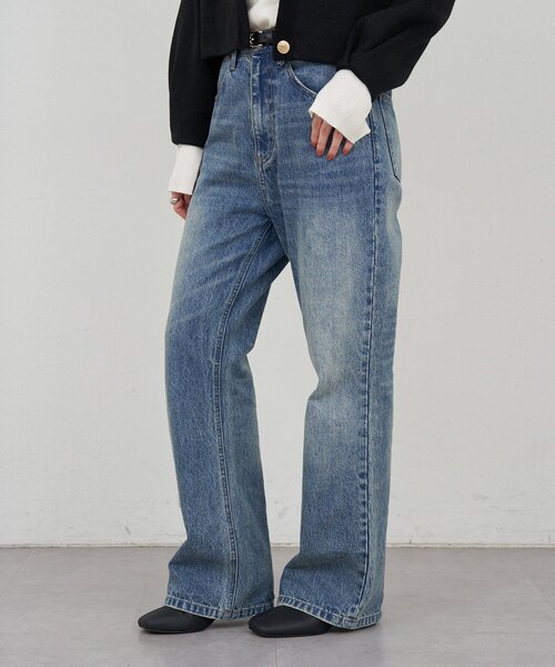 SHENERY(シーナリー)の「ストレートデニム(デニムパンツ・レディース・ブルー・34/36/38)」の11枚目の写真