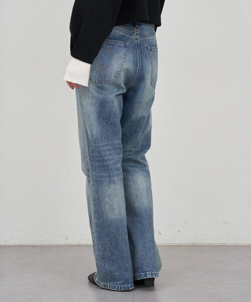 SHENERY(シーナリー)の「ストレートデニム(デニムパンツ・レディース・ブルー・34/36/38)」の13枚目の写真