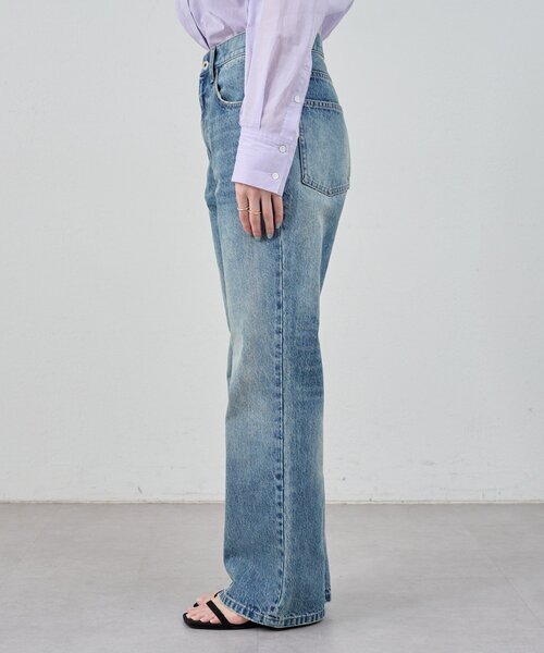 SHENERY(シーナリー)の「ストレートデニム(デニムパンツ・レディース・ブルー・34/36/38)」の20枚目の写真