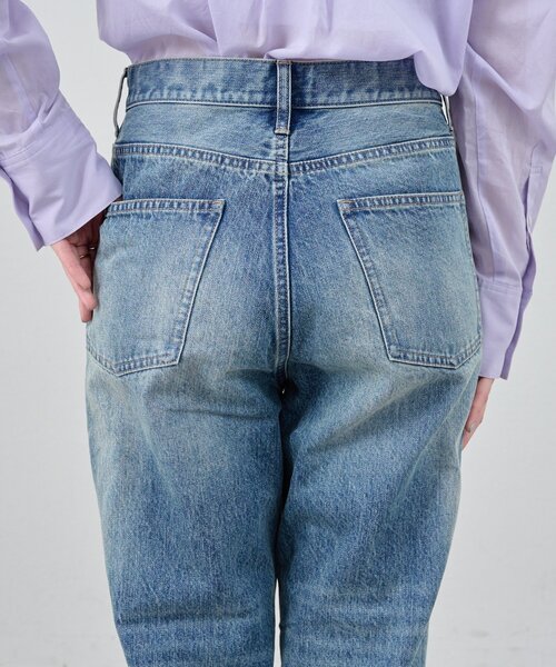 SHENERY(シーナリー)の「ストレートデニム(デニムパンツ・レディース・ブルー・34/36/38)」の17枚目の写真