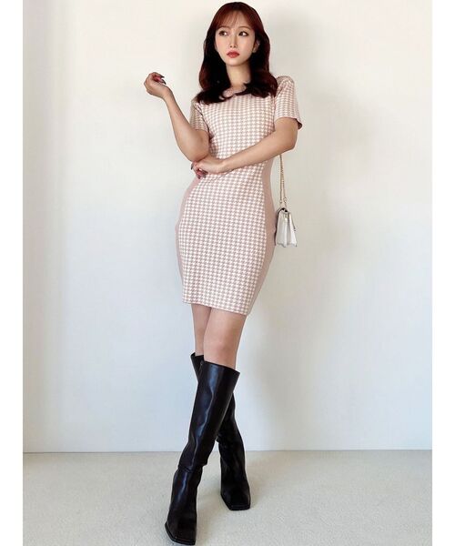 RESEXXY（リゼクシー）の「ハウンドトゥースミニニットワンピース（ワンピース・レディース・チャコールグレー/ブラック/ピンク・FREE）」の5枚目の写真